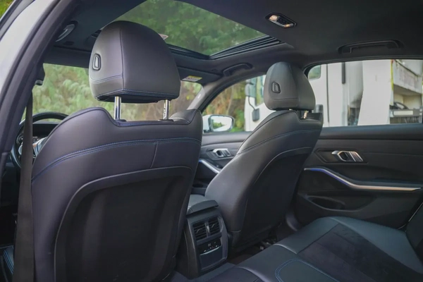BMW 330i M Sport Sedan – 2021 | GCC | Alcantara Interior | AED 120,000
