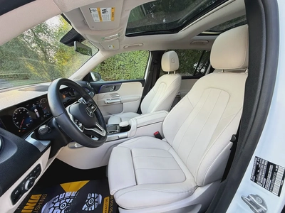 2022 Mercedes-Benz GLB 250 - American Specs - Pristine Condition-17