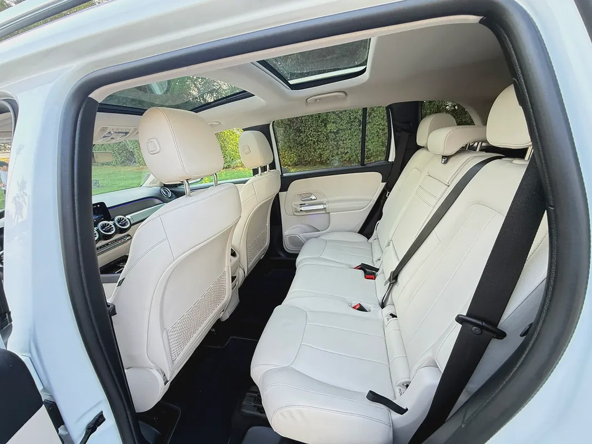 2022 Mercedes-Benz GLB 250 - American Specs - Pristine Condition-19-19