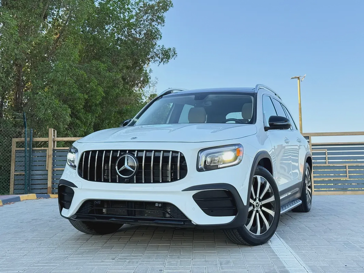 2022 Mercedes-Benz GLB 250 - American Specs - Pristine Condition-2-2
