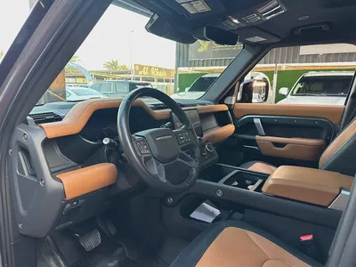 2024 Land Rover Defender 130 X-Dynamic SE - American Specs - GCC Ready-4