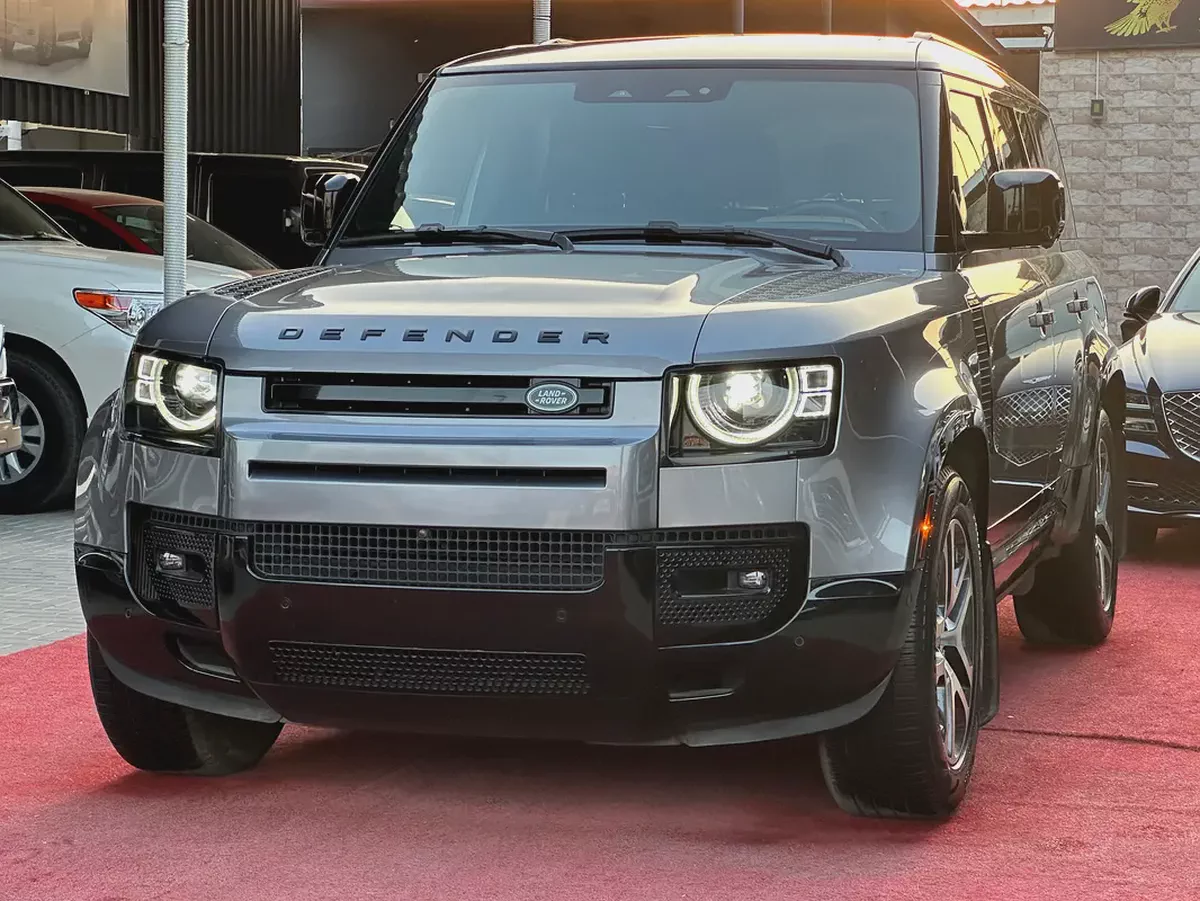 2024 Land Rover Defender 130 X-Dynamic SE - American Specs - GCC Ready-1-1