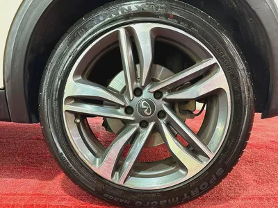 إنفينيتي QX30 موديل 2018 خليجي فل أوبشن محرك تيربو سقف بانوراما ونظام النقطة العمياء-5