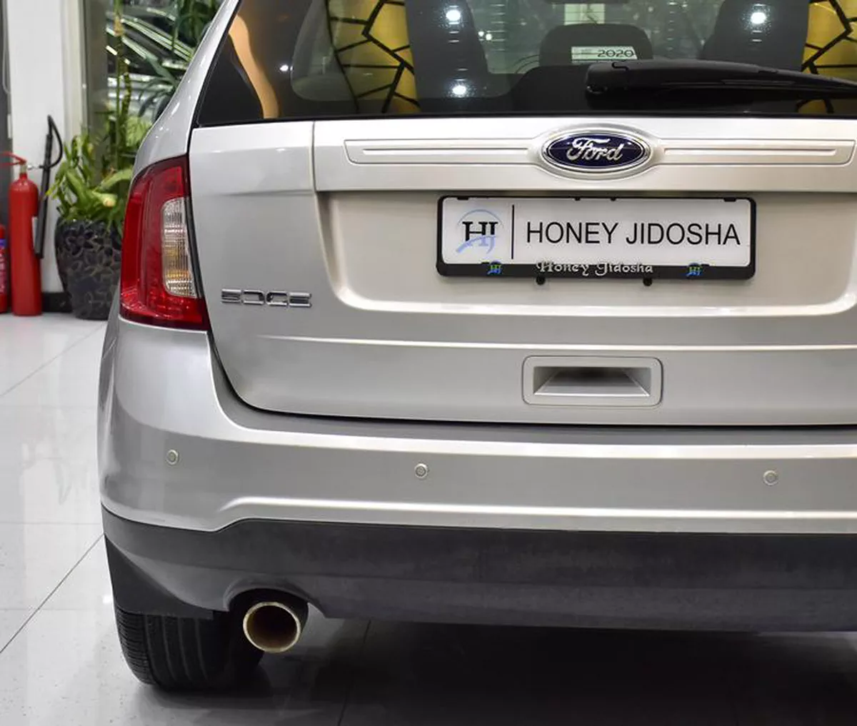 Ford Edge ( 2014 Model ) in Silver Color GCC Specs-11-11