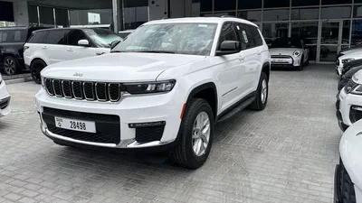 Jeep Grand Cherokee LAREDO 2025 GCC specs-0