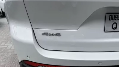 Jeep Grand Cherokee LAREDO 2025 GCC specs-20