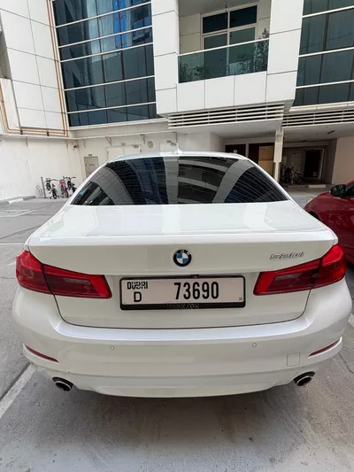 BMW 5 Series Sedan-3