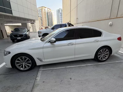 BMW 5 Series Sedan-2
