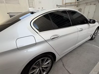 BMW 5 Series Sedan-4