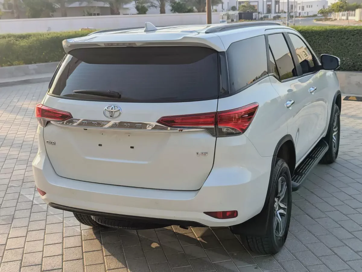 2021 Toyota Fortuner GXR V6 4.0L | 89,185 KM | GCC Specs | Excellent Condition-11-11