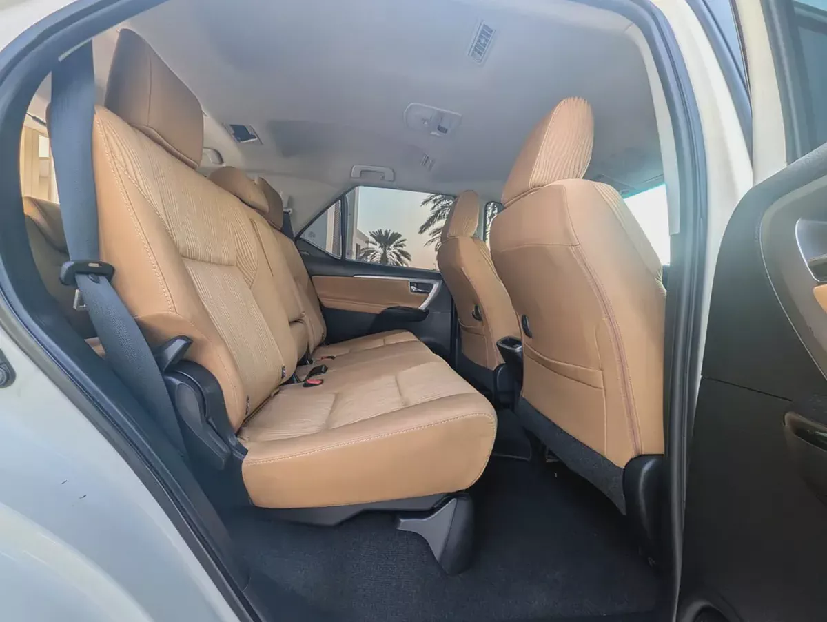 2021 Toyota Fortuner GXR V6 4.0L | 89,185 KM | GCC Specs | Excellent Condition-6-6