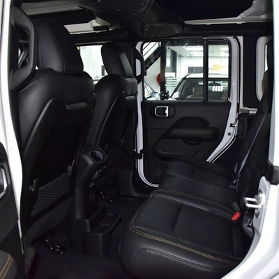 Jeep Wrangler Unlimited SAHARA 2.0L ( 2024 Model ) in White Color GCC Specs-8