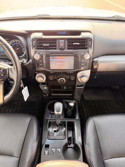 Toyota 4Runner TRD PRO  Full option 4.0L with Off Road mode-8