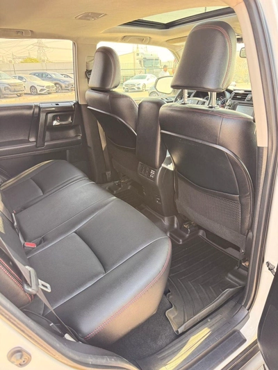 Toyota 4Runner TRD PRO  Full option 4.0L with Off Road mode-17