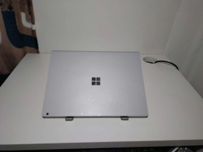 Microsoft Surface Book 2 13.5" | i7 8th Gen | 16GB RAM | 512GB SSD | GTX 1050 (2GB) – Clean & Excellent Battery-5