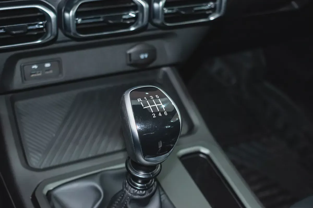 2.3L TURBO DIESEL | 4X4 | 5 YEARS / 200,000 KM WARRANTY-14-14