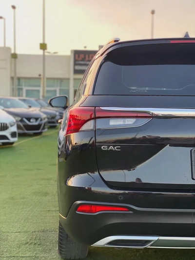 (2023) JAC// GS4 //GCC//FULL OPTION//LOW MILLAGE//EXCELLENT CONDITION//-7