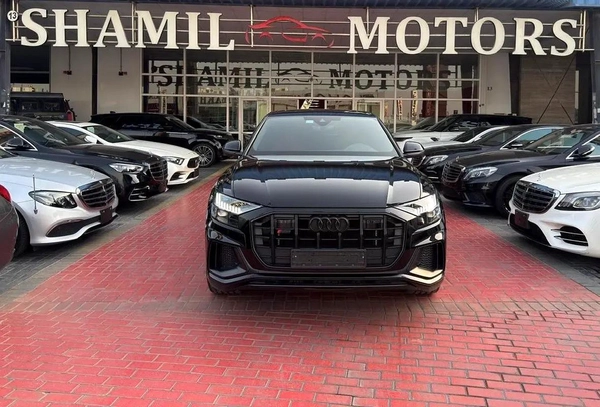 Audi SQ8