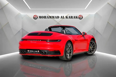 PORSCHE CARRERA 911 CABRIOLET -2022 - GCC - FULLY LOADED - ORIGINAL PAINT - AMAZING CONDITION-3