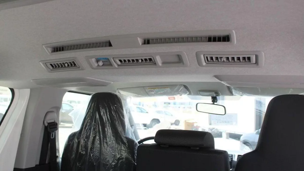 Toyota Hiace DLS - STANDARD ROOF DLS - STD ROOF HIACE 2.5L STANER DIESEL 2025-10-0