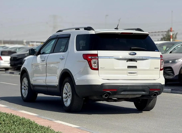 Ford Explorer XLT 2014 - Japanese Specs