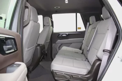 Chevrolet Tahoe LS 5.3L-7