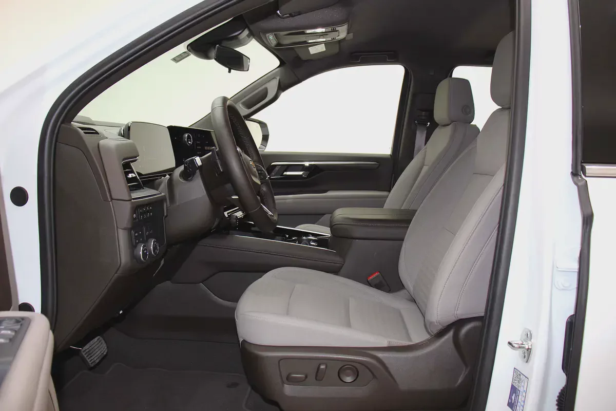 Chevrolet Tahoe LS 5.3L-6-6