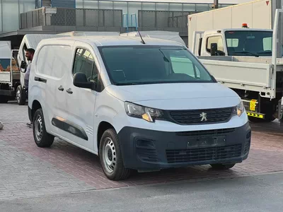 2023 Peugeot partner | Diesel | Manual | Van | GCC | Ref#1132-0