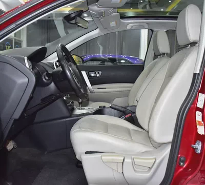 EXCELLENT DEAL for our Nissan Qashqai LE AWD ( 2013 Model ) in Red Color GCC Specs-9