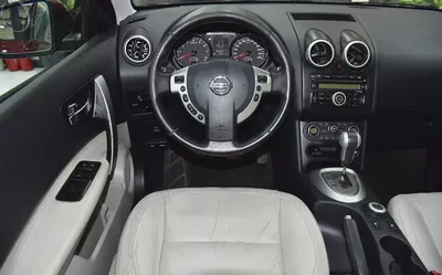 EXCELLENT DEAL for our Nissan Qashqai LE AWD ( 2013 Model ) in Red Color GCC Specs-11