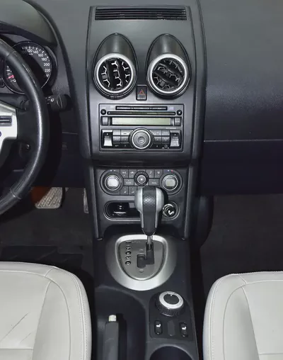 EXCELLENT DEAL for our Nissan Qashqai LE AWD ( 2013 Model ) in Red Color GCC Specs-13