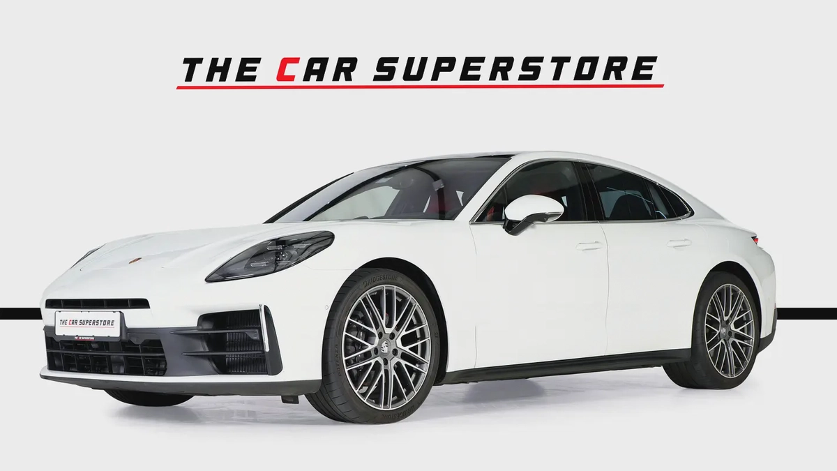 Porsche Panamera-GCC-1 Owner-Just been serviced in porsche-porsche warranty valid till 9-2028-3-3