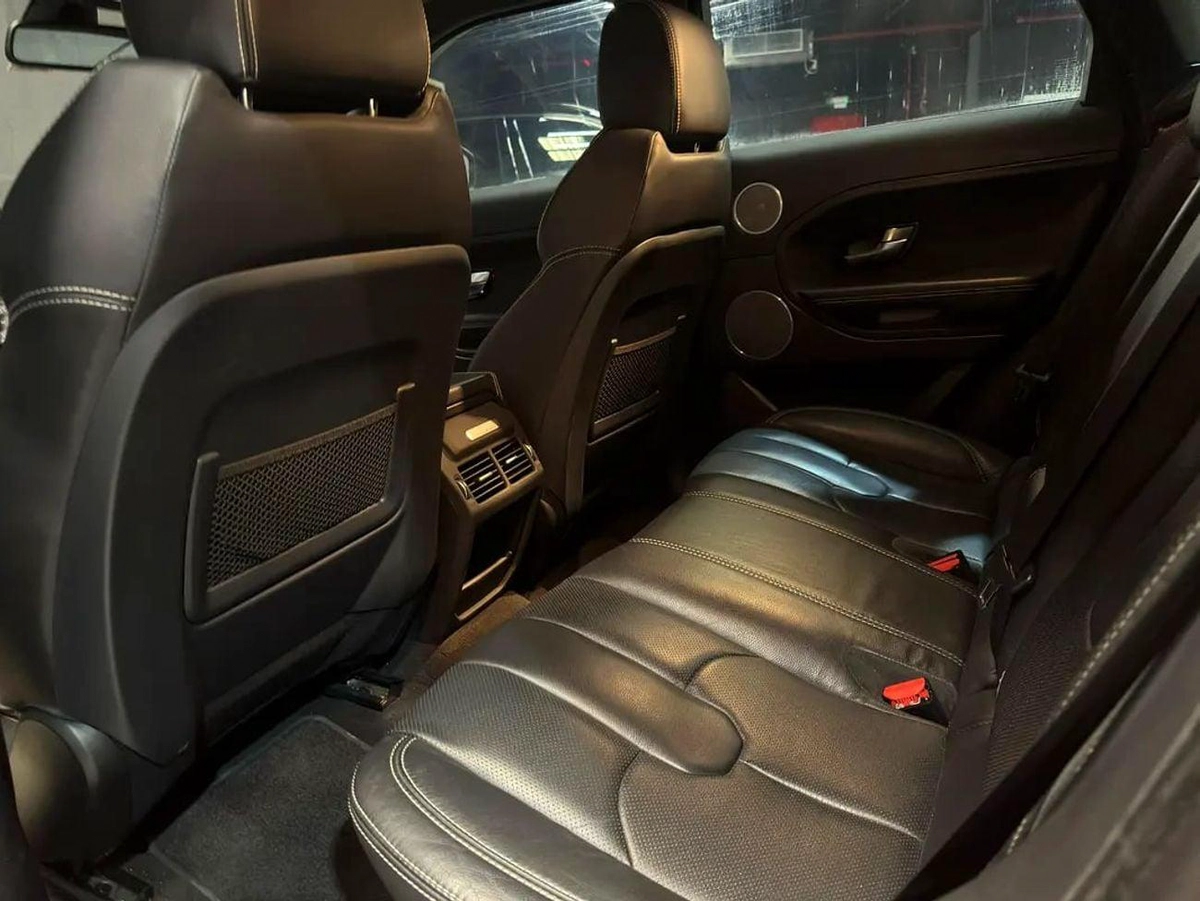 Land Rover Range Rover Evoque DYNAMIC-10-0