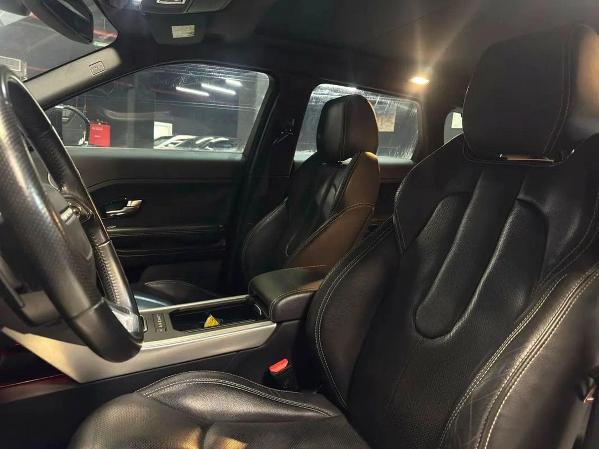 Land Rover Range Rover Evoque DYNAMIC-8-0