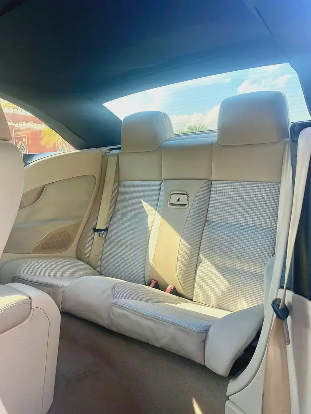 2009 VOLKSWAGEN EOS 2.0 TURBO CONVERTIBLE  || GCC|  || ACCIDENT FREE || PANORAMIC ROOF-10-10