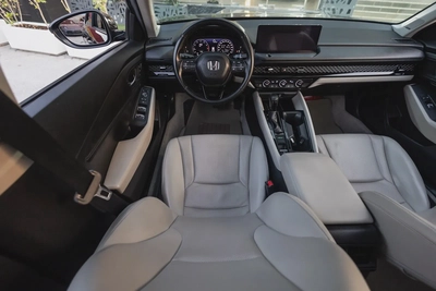 Honda Accord 2024-17