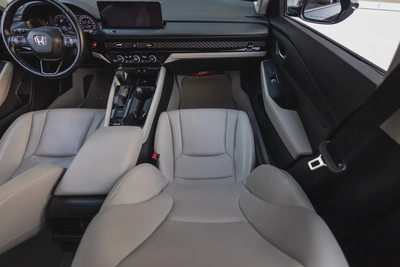 Honda Accord 2024-5