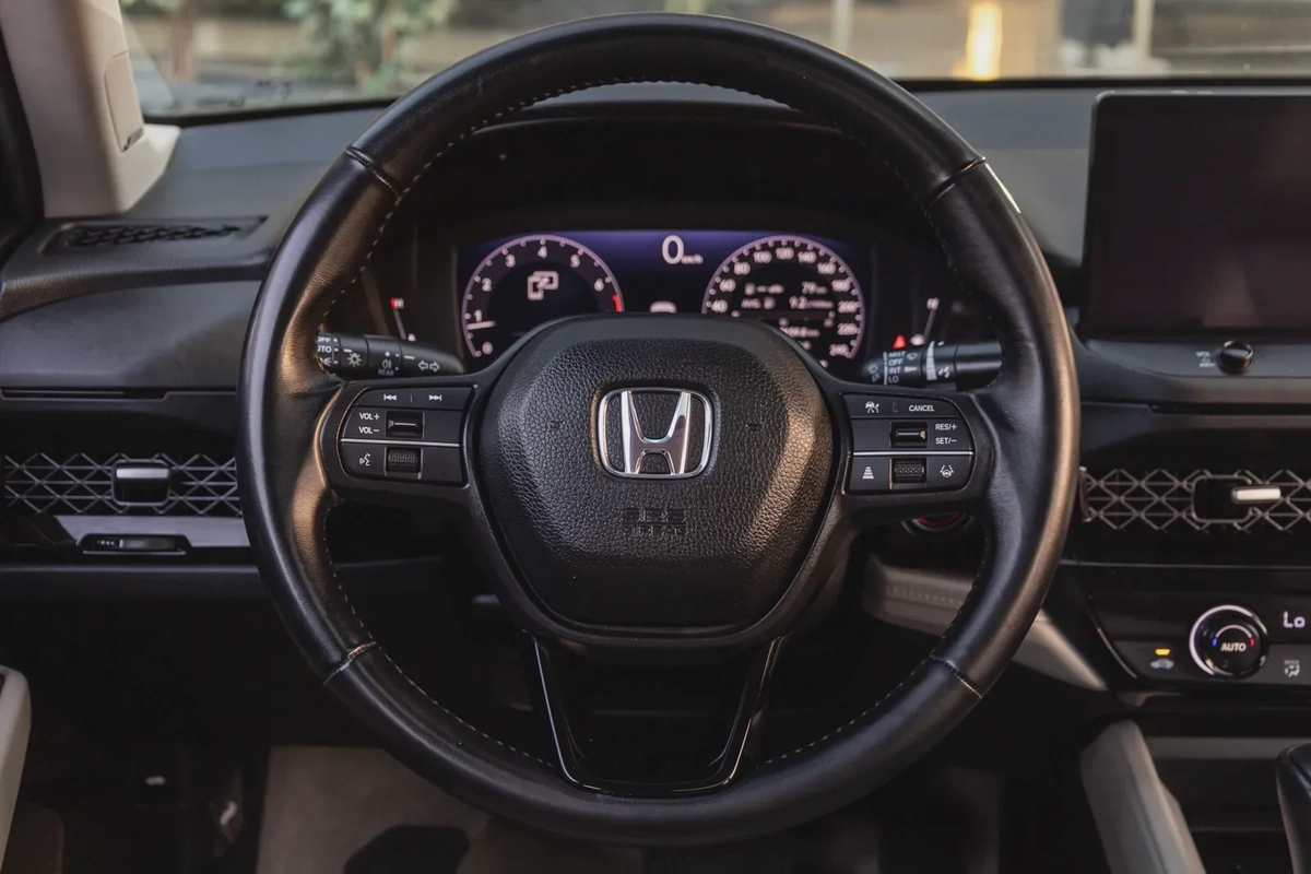 Honda Accord 2024-13-13