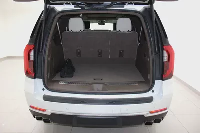 2025 GMC Yukon XL Denali - GCC Specs - Full Option-4