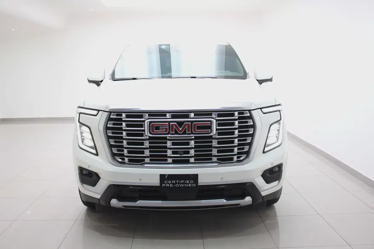 2025 GMC Yukon XL Denali - GCC Specs - Full Option-1-1