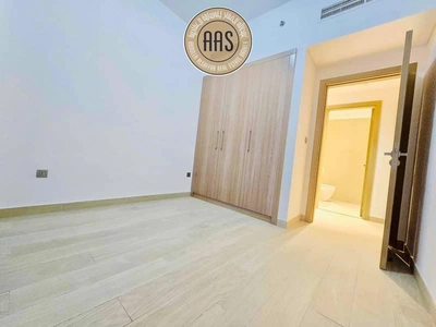 Luxurious 2 bedroom || Chiller Free || Spacious Unit-2