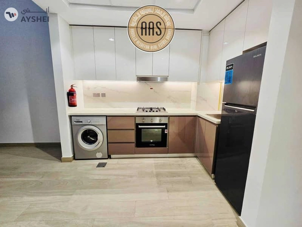 Luxurious 2 bedroom || Chiller Free || Spacious Unit