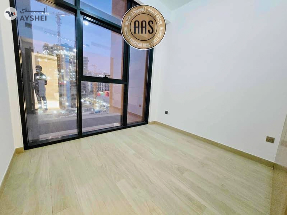 Luxurious 2 bedroom || Chiller Free || Spacious Unit-3-3