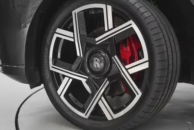 2019 ROLLS ROYCE CULLINAN FACELIFT-13