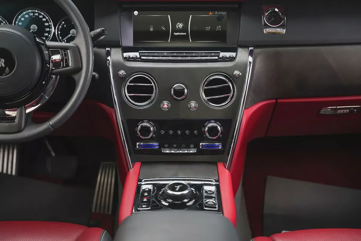 2019 ROLLS ROYCE CULLINAN FACELIFT-9-9
