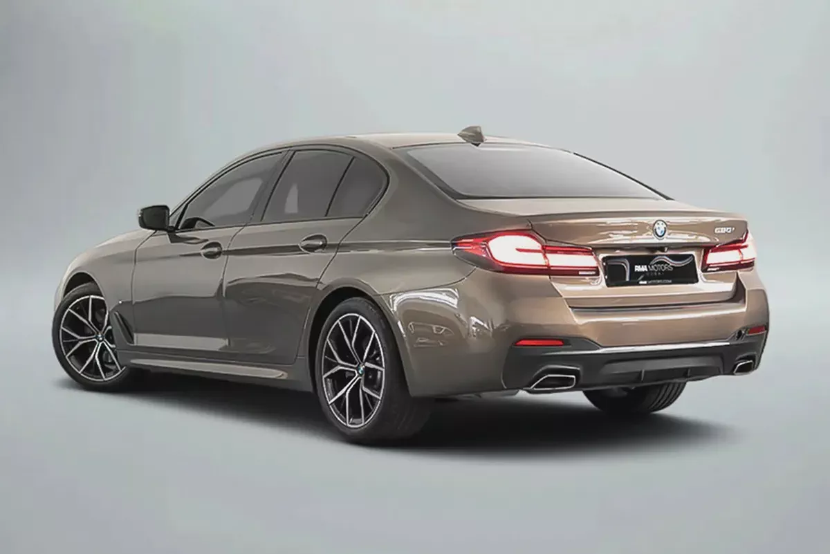 AED 2,467 / 60 months | 0% DP | 2021 BMW 520i M Sport / Full BMW Service History-1-1
