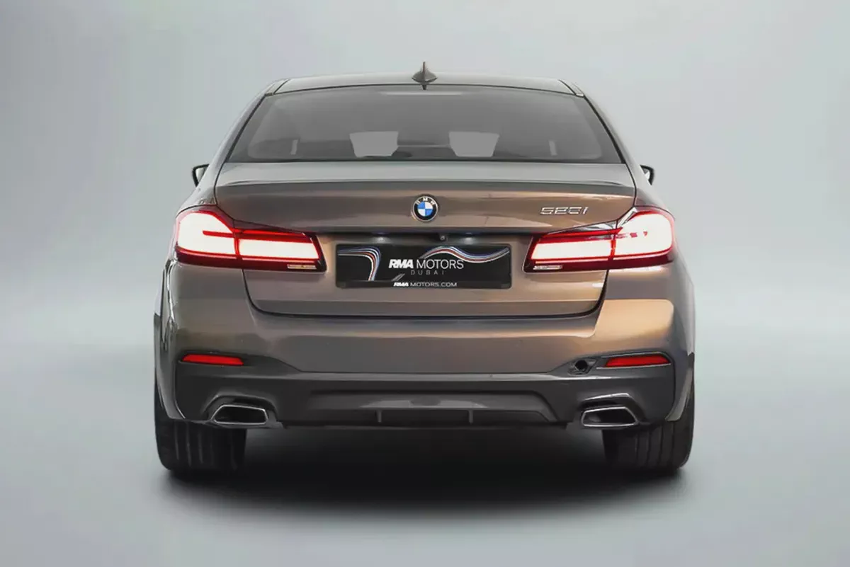 AED 2,467 / 60 months | 0% DP | 2021 BMW 520i M Sport / Full BMW Service History-3-3