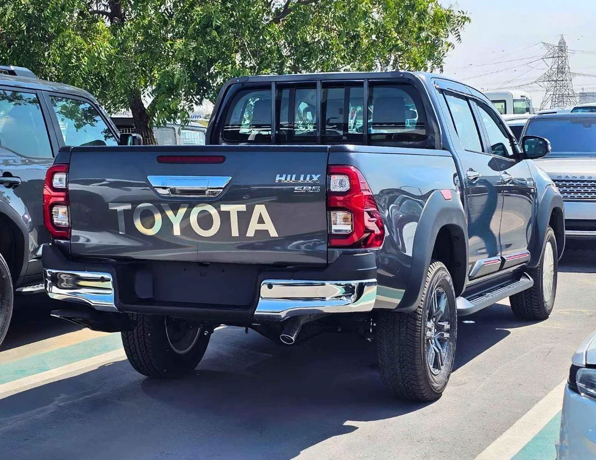 Toyota Hilux SR5 TRD 4.0L PETROL SR5 TRD || 4.0L PETROL V6 4WD | WOOD INTERIOR W VISOR | BLIND SPOT | DIFFLOCK | DVD+CAMERA | READY S-4-0