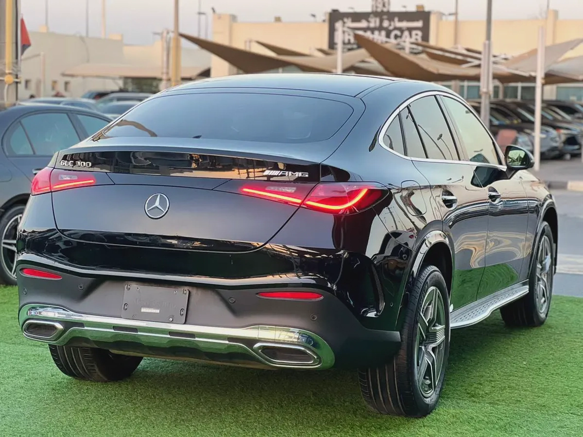 2024 Mercedes-Benz GLC 300 Coupe | Canadian Specs | Brand New Condition-4-4