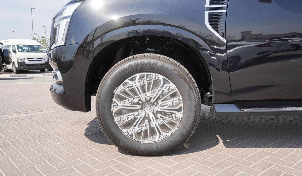 Nissan Patrol SE PLATINUM CITY PLATINUM 3.8L V6-20-0